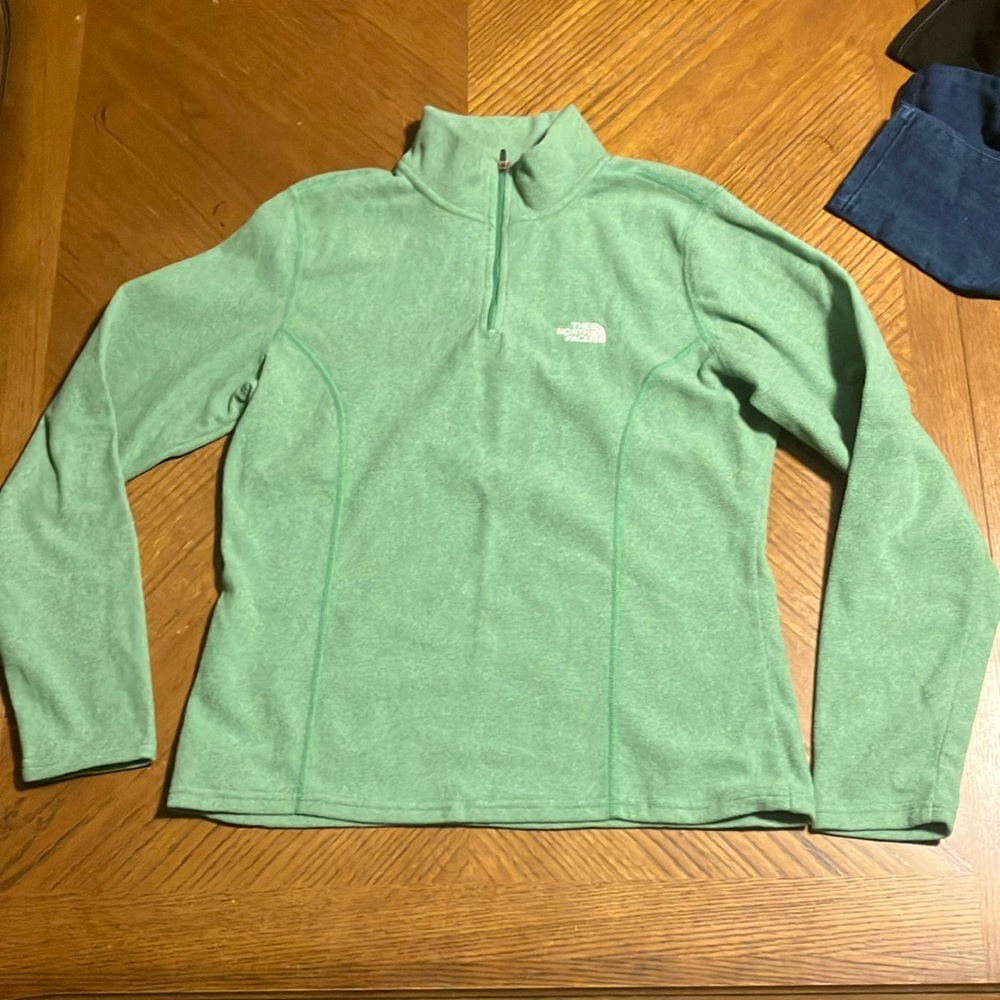 North face fleece pullover
